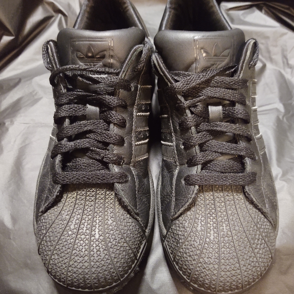 Adidas shell toe shoes ! All sales are final